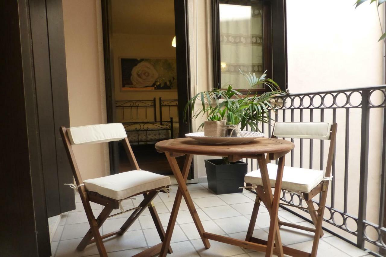 Padovaresidence Apartments - Vista Piazza Delle Erbe E Palazzo Della Ragione Exterior foto